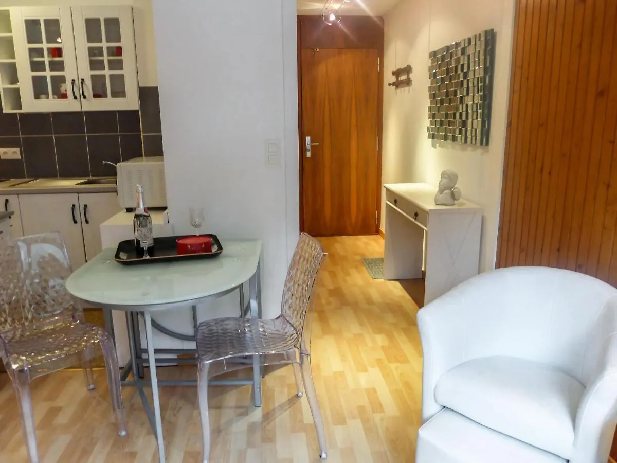 Studio L'Aiguille Du Midi-8 By Interhome Chamonix 0*,  Frankrig